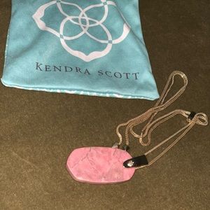 Kendra Scott Necklace